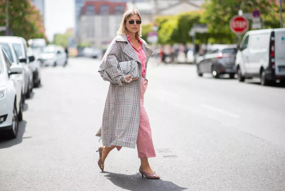 Fall Trends for Women The 10 Best Fall Trends for Women Over 40 Fashion Trends Fall Trends for Women Over 40 Luxury Shoes 