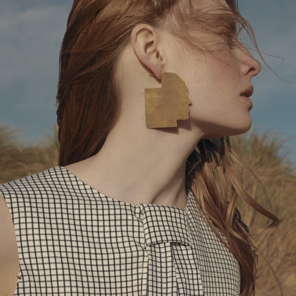 Alejandra de Coss women´s profile face gold plated medium earrings, view 2