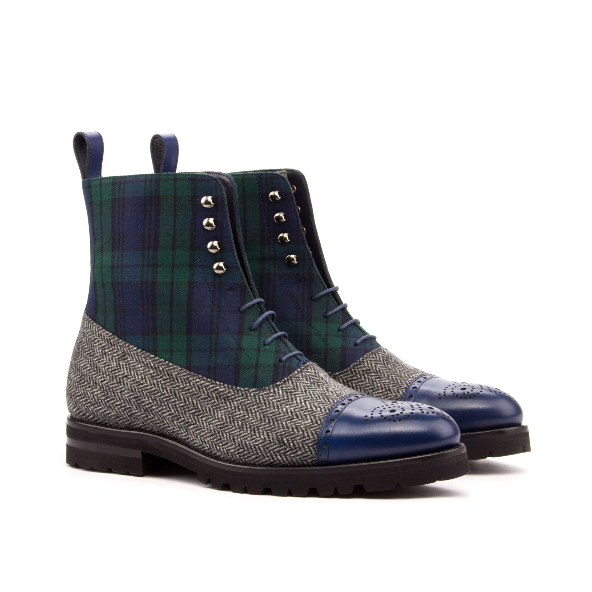 24e90bb8-c91a-4090-8759-e706e2ec696f-B Chelsea Boots
