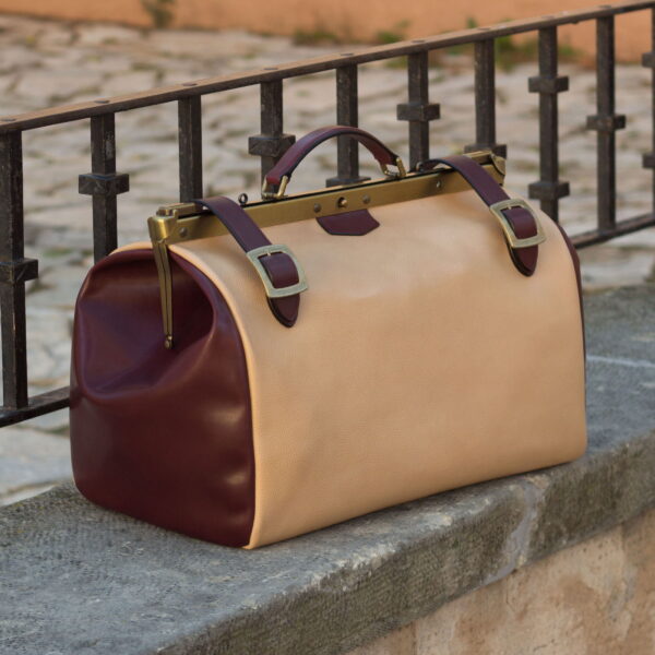  Luxury Handbags by you Luxury Leathergoods Doctor Bag Shoe, view 4