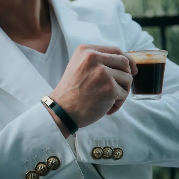 U-Turn Simple Gun Claps Leather Bracelet Men  Luxury Shoes 