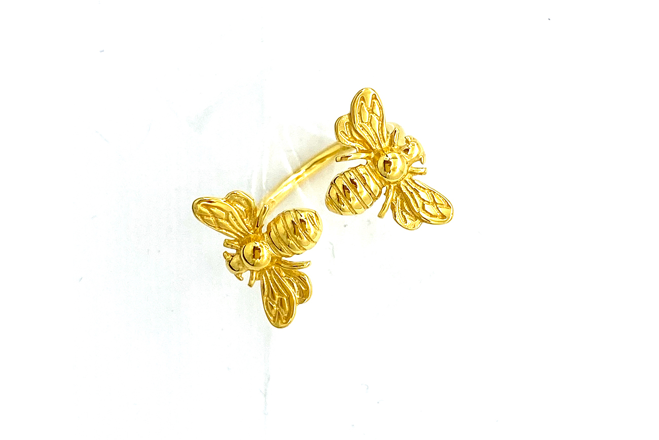 Double bees ring Jewelry curated marketplace Luxury Shoes 