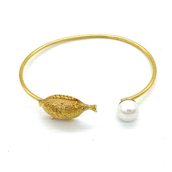 Piglet rattle white pearl bracelet Bracelets Bracelet Luxury Shoes 