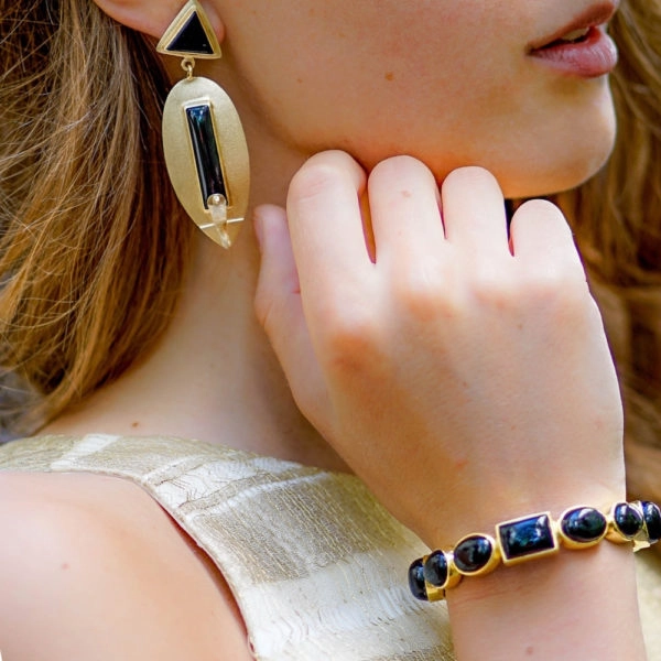 Tanya Litkovska Essential earrings, view 2