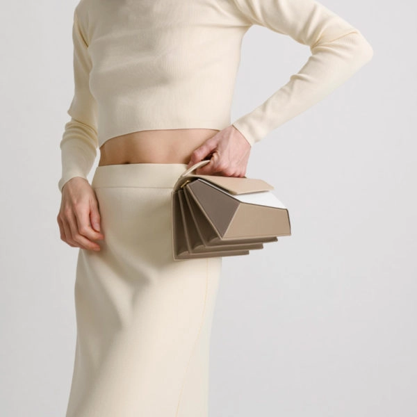 Mlouye Small naomi milky bag, view 3