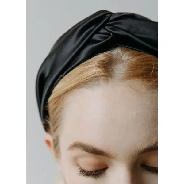 Twist in silk satin headband Accessories designer Luxury Shoes 