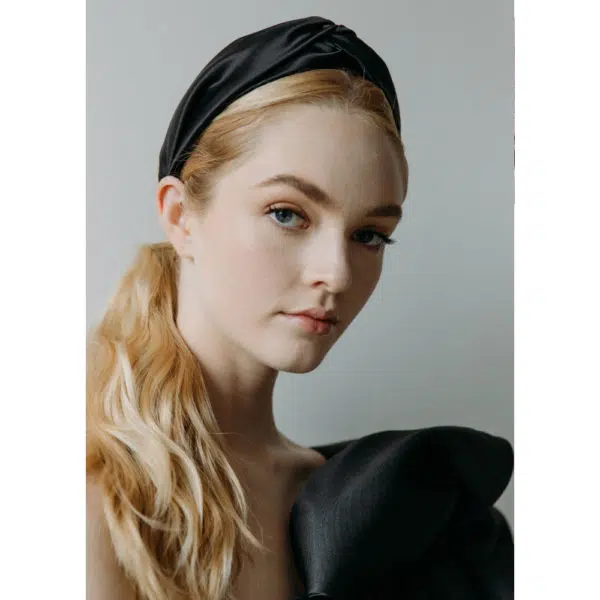 Twist in silk satin headband Accessories designer Luxury Shoes 