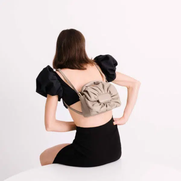 Mlouye Puff flap stone bag, view 4