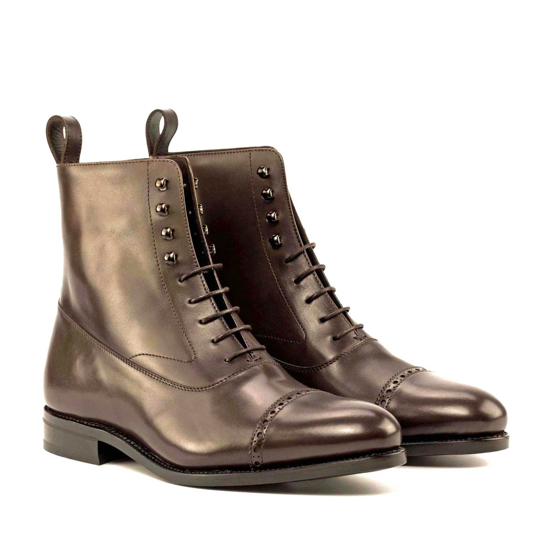 270df6ff-2fab-4906-a648-53bb3de72f7e-B Chelsea Boots