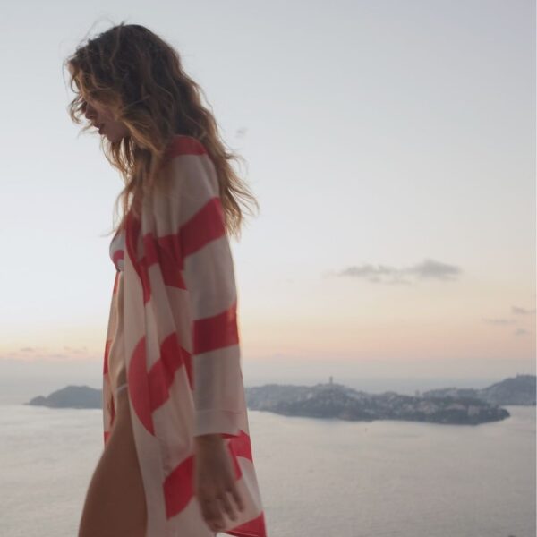 Verdelimon Jamaica waves swimwear cover up, view 3