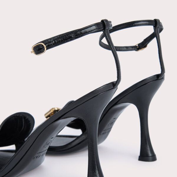 Montana black gloss leather sandal Sandals emerging designer Luxury Shoes 