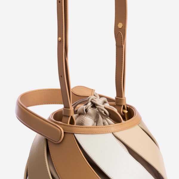 Mlouye Helix milky bag, view 6