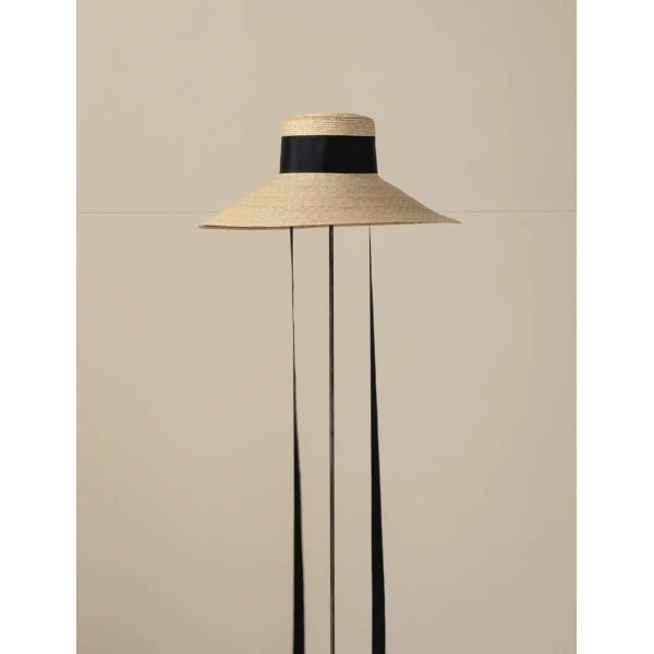 Capelina straw sun hat
