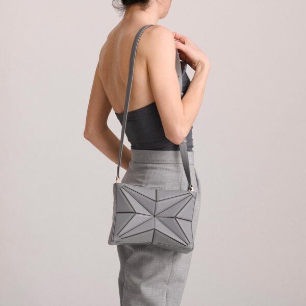 Mlouye Atlas gray bag, view 2