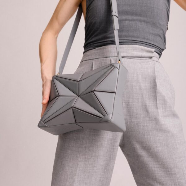 Mlouye Atlas gray bag, view 5