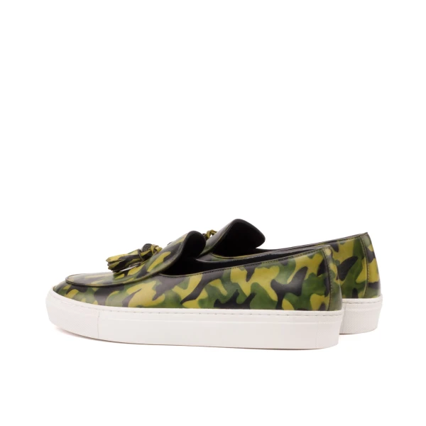 mens slip on sneakers