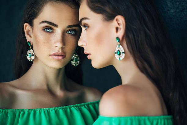 luxury fashion How to Accessorize Luxurious Dress Luxurious Dress Experience a Luxurious Dress that Makes You Feel Like a Million Bucks! Fashion Luxury Shoes 