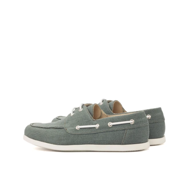 mens brown boat shoes