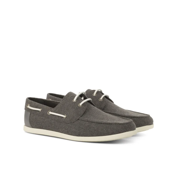 mens boat shoes