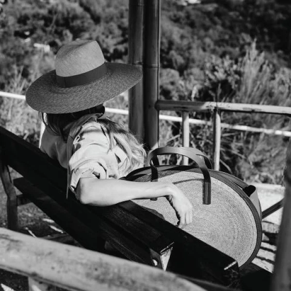 straw hat near me