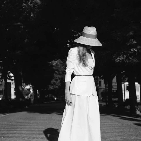 hat with straw
