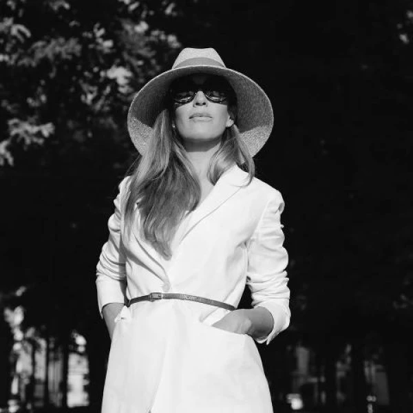 straw fedora hat