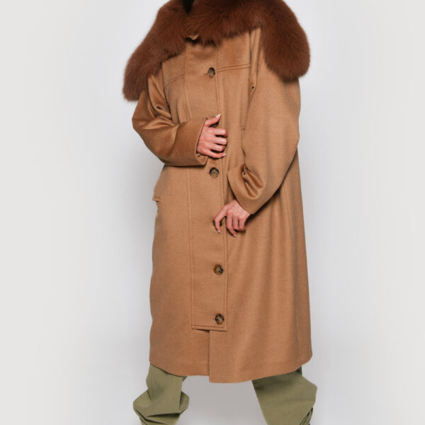 Coats fur Jackets