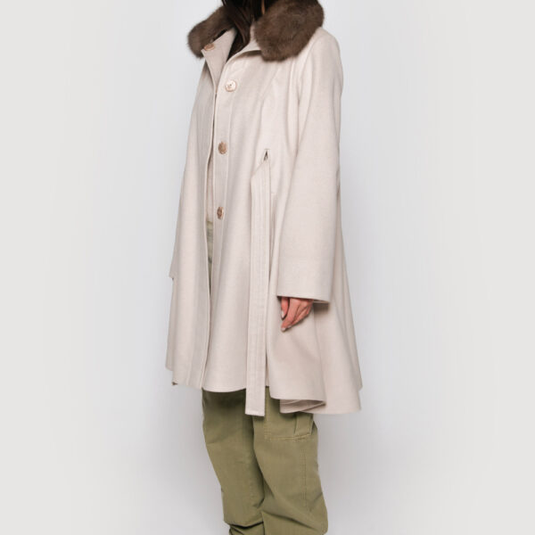 Cashmere and graphite sable coat - Image 4