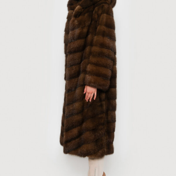 Wild nafa mink coat - Image 4