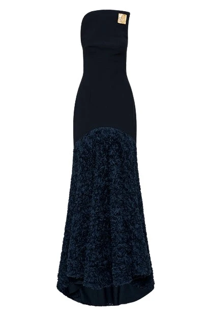 Carla Zampatti Black satin dress long dress 413802 nobg Carla Zampatti Black satin dress long dress 413802 nobg