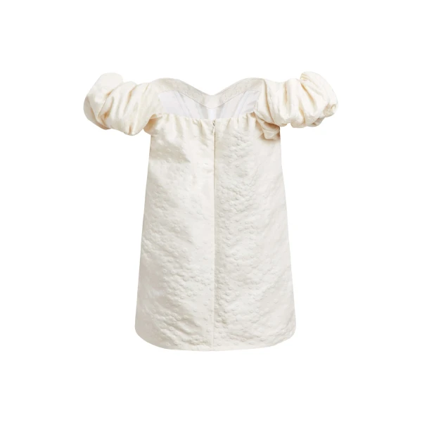 Markarian clothing