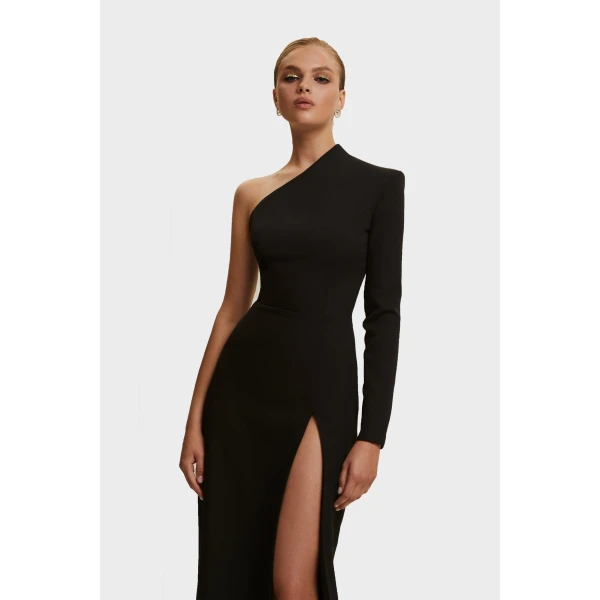 Black Long-sleeved dress with sharp shoulder cut - Image 7
