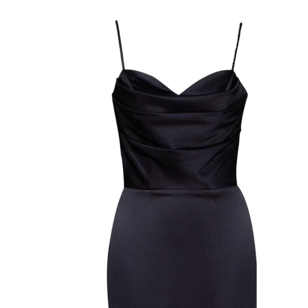 Long formal dress with open back - Image 7