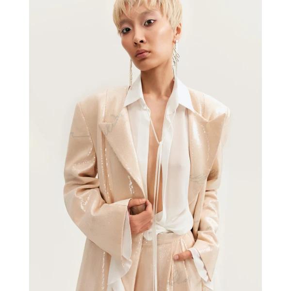 Sparkling beige blazer with Milla's signature, Xo Xo - Image 7