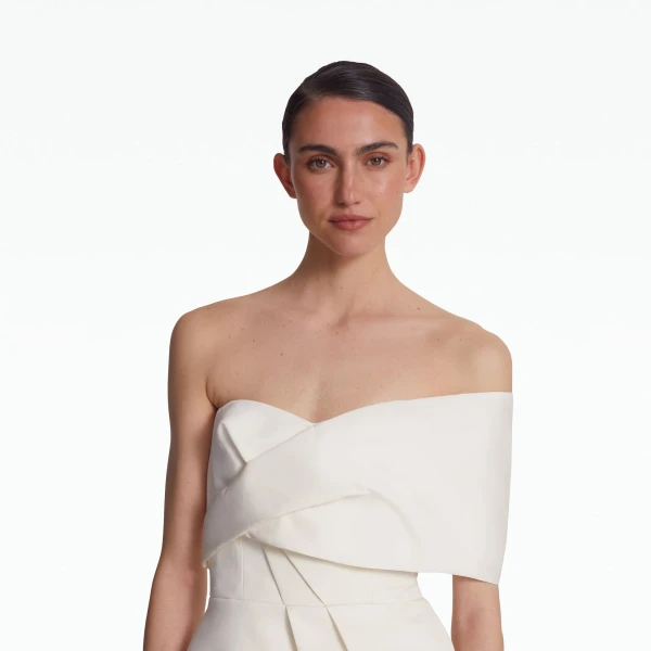 safiyaa gowns