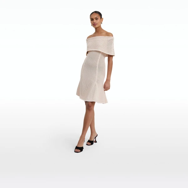 safiyaa gown