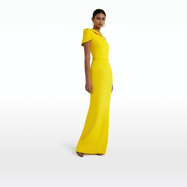 safiyaa gown