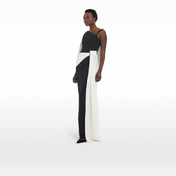 safiyaa gown