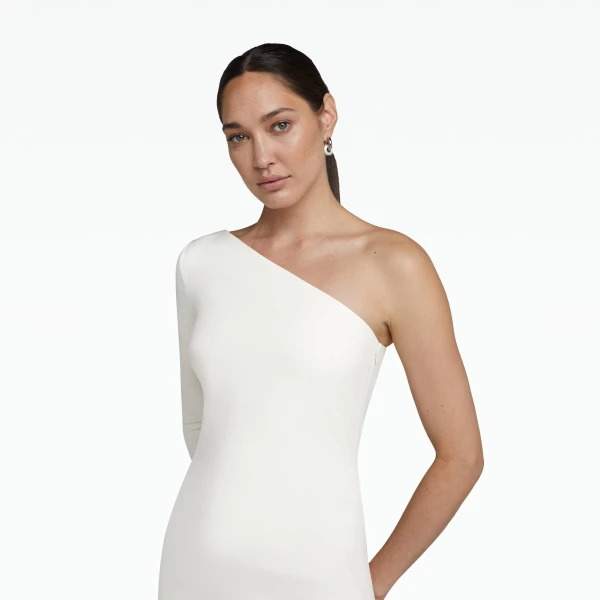 safiyaa gowns