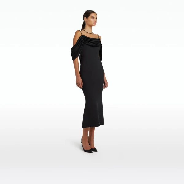 safiyaa gown