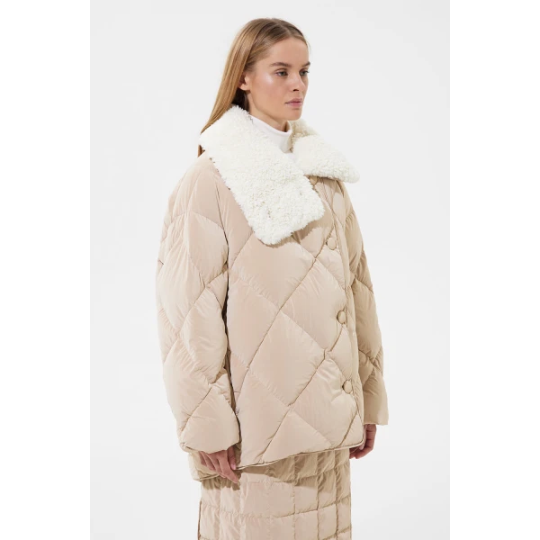 Ienki Ienki Shearling Queen Jacket Powder Ivory, view 4