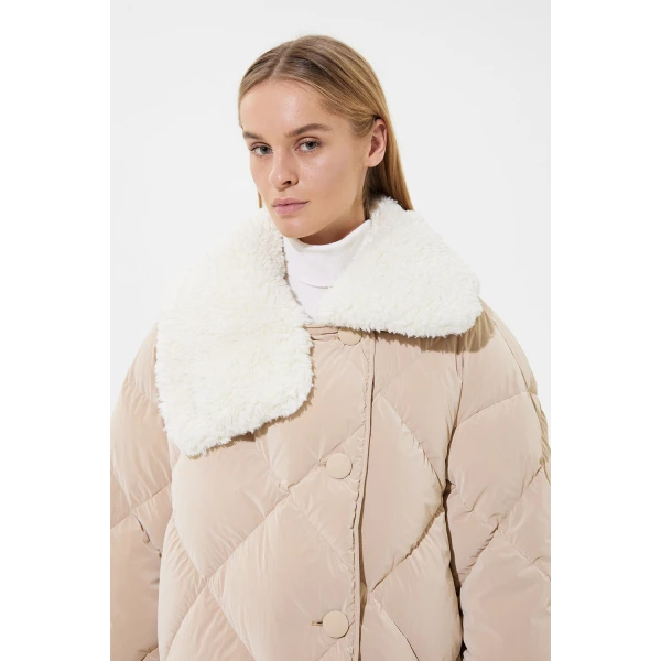 Ienki Ienki Shearling Queen Jacket Powder Ivory, view 6