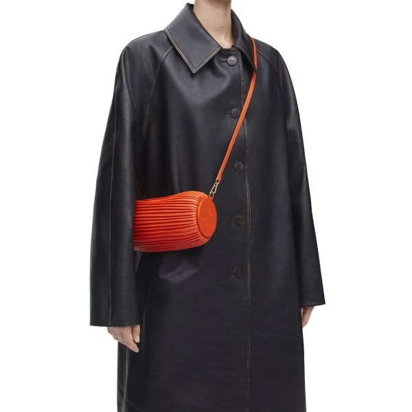 Bracelet Pouch in pleated nappa - Image 2