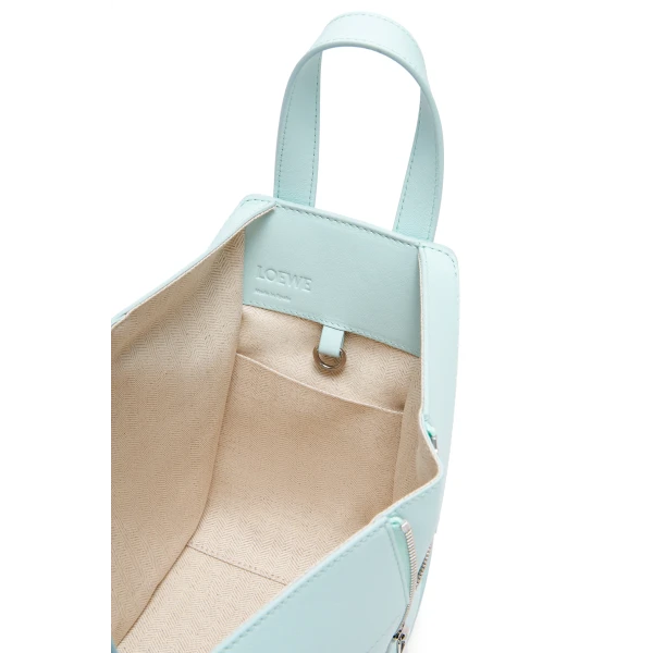 LOEWE Compact Hammock bag in classic calfskin, view 3