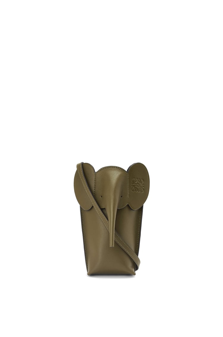 LOEWE Elephant Pocket in classic calfskin