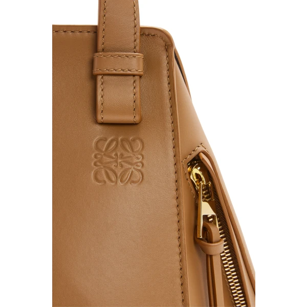 Lemur compact Hammock bag in satin calfskin - Image 4
