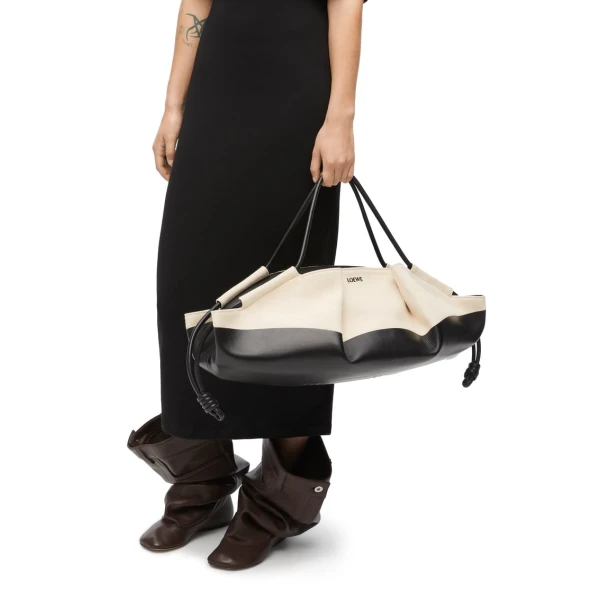 XL Paseo bag in shiny nappa calfskin and canvas - Image 2