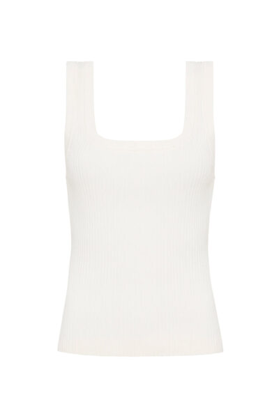 Aje Black Tops