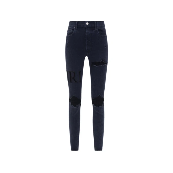 Amiri Serif Logo Jean 7 scaled97460 nobg