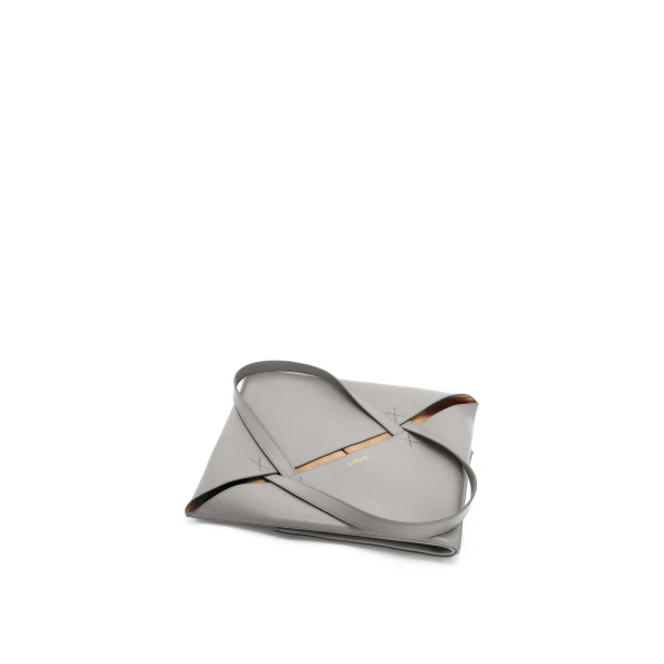 Large Puzzle Fold Tote in shiny calfskin - Image 2
